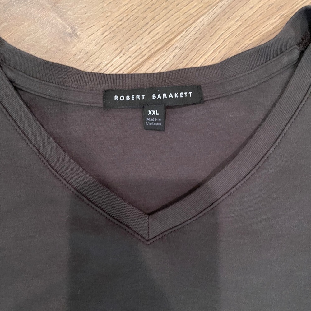 Robert Barakett V Neck